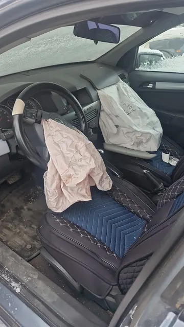 Легковой автомобиль марки: OPEL, модель: Astra, год выпуска: 2006 г., кузов №: W0L0AHL4872088240, идентификационный номер (VIN): W0L0AHL4872088240
