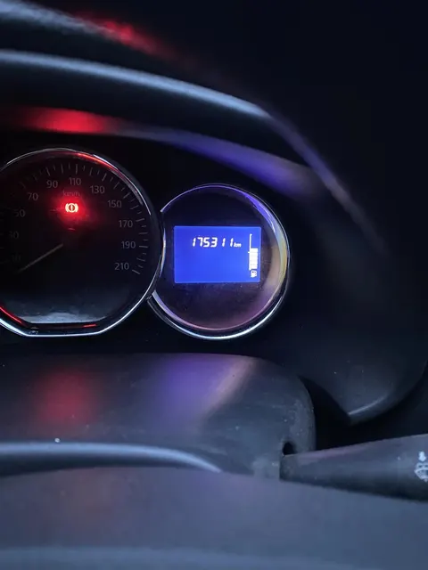 легковой автомобиль марки РЕНО САНДЕРО, VIN: X7L5SRAT453974319, год выпуска: 2015, государственный регистрационный знак: У665ЕА48 (предмет залога ПАО «Совкомбанк»)