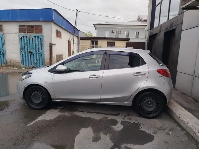 Автомобиль марки MAZDA модель DEMIO 2007 г.в. номер кузова DE3FS-121195