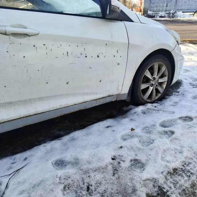 Hyundai Solaris, год выпуска 2011, VIN Z94CU41CABR017202