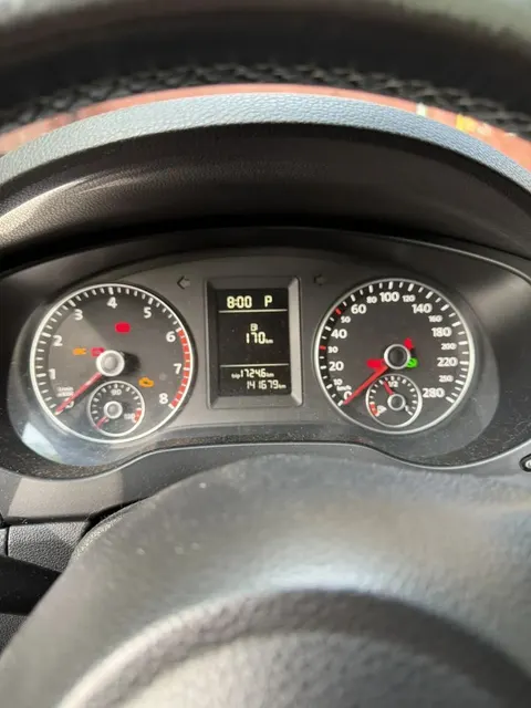 Автомобиль марки VOLKSWAGEN модель Jetta 2014 г.в. VIN-номер XW8ZZZ16ZEN919045