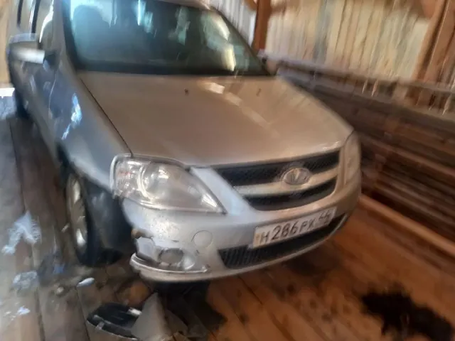 Автомобиль марки LADA модель RSOY5L 2012 г.в. VIN-номер XTARS0Y5LC0668529