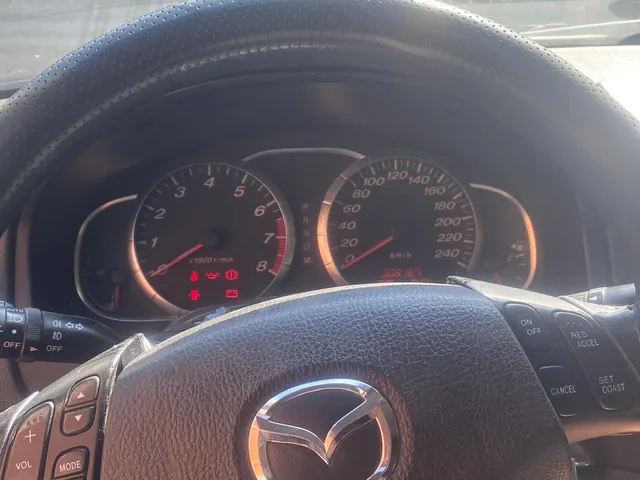 Автомобиль марки MAZDA модель 6, 2006 года выпуска, идентификационный номер VIN JMZGG12F771672094