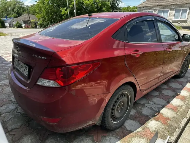 Автомобиль марки HYUNDAI модель Solaris 2012 г.в. VIN-номер Z94CU41CACR127321