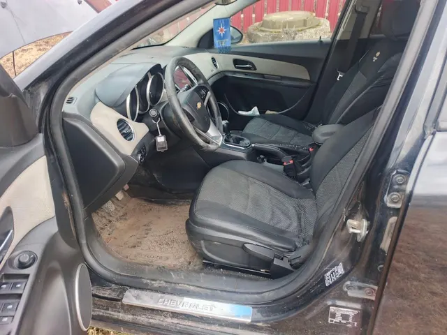 Легковой автомобиль марки: CHEVROLET, модели: KL1J Cruze, год выпуска: 2012 г., идентификационный номер (VIN): XUFJF695JC3053756