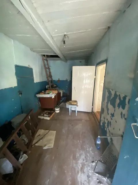 Здание (жилой дом), общей площадью: 29.6 кв. м., расположенное по адресу: Орловская обл., Ливенский р-н, с. Успенское, ул. Кузьмина, д. 16, кадастровый номер 57:22:0810101:500. Земельный участок, общей площадью: 6000 кв. м., расположенный по адресу: Орловская обл., Ливенский р-н, с. Успенское, ул. Кузьмина, д. 16, кадастровый номер 57:22:0810101:162