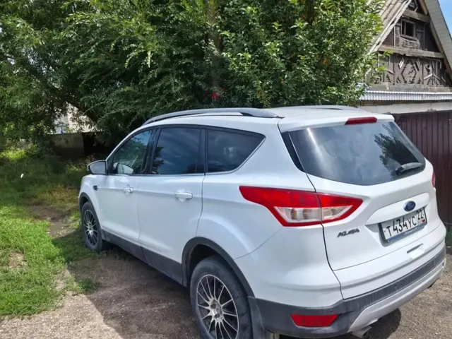 Автомобиль марки FORD модель Kuga 2014 г.в. VIN-номер Z6FAXXESMAEY12648