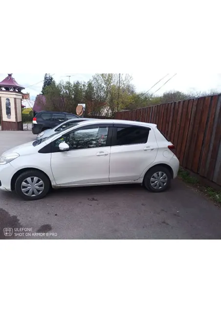 Автомобиль марки TOYOTA модель VITZ 2011 г.в. номер кузова KSP130-2005945