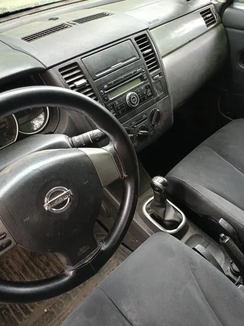 Легковой автомобиль марки: NISSAN, модели: Tiida 1.6 Comfort, год выпуска: 2007 г., идентификационный номер (VIN): 3N1FCAC11UK402356