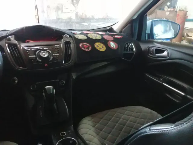Автомобиль марки FORD модель KUGA 2015 г.в. VIN-номер Z6FAXXESMAFP39494. Находится в залоге у ПАО "Совкомбанк". Транспортное средство не на ходу.