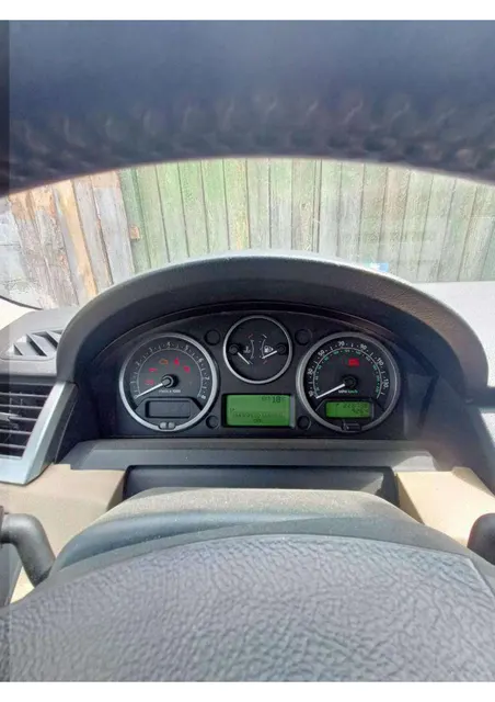 Автомобиль марки LAND-ROVER модель Range Rover 2005 года выпуска, VIN-номер SALSF25466A906986. Является предметом залога у ПАО "Совкомбанк".
