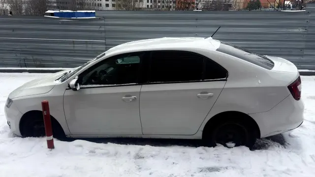 Автомобиль марки SKODA модель Rapid2017 г.в. VINномер XW8AC2NH6JK110146