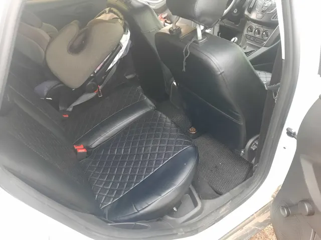 Автомобиль марки FORD модель Focus 2011 г.в. VIN-номер X9FMXXEEBMBM38554 Имущество находится в залоге ПАО "Совкомбанк".