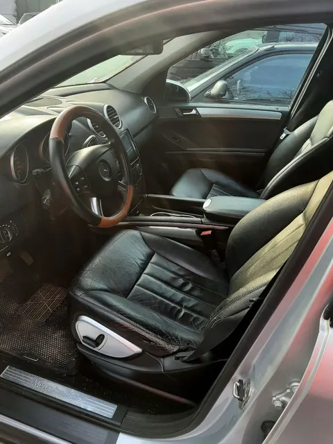 Автомобиль MERCEDES-BENZ ML 320 CDI 4 MATIC, 2008 г.в., VIN:WDC1641221A413803, 224 л.с. залог в пользу ПАО "СОВКОМБАНК".