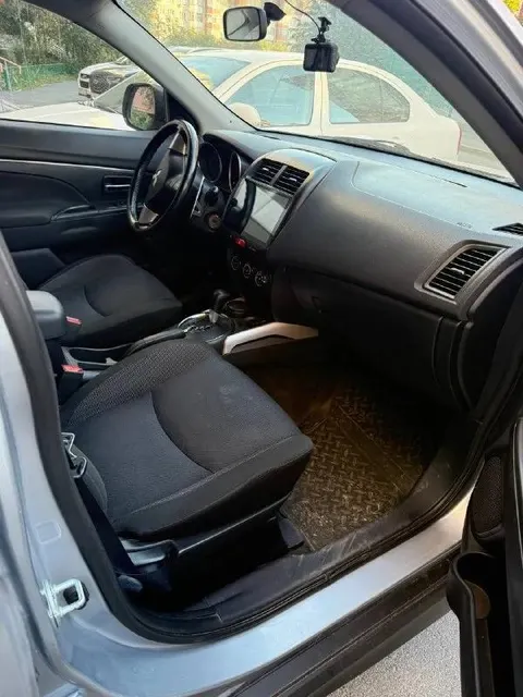Легковой автомобиль марки: MITSUBISHI модель: ASX, год выпуска: 2010 г., идентификационный номер (VIN): JMBXTGA3WBZ002429