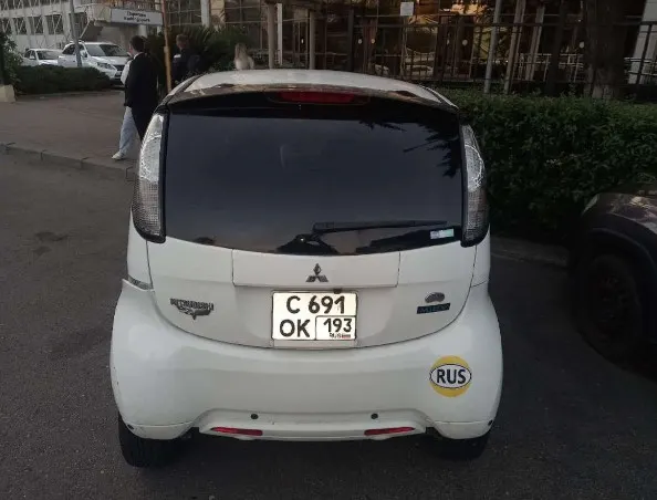 Легковой автомобиль марки: MITSUBISHI, модель: I-MIEV, год выпуска: 2011 г., кузов №: HA3W-0200301, идентификационный номер: HA3W-0200301
