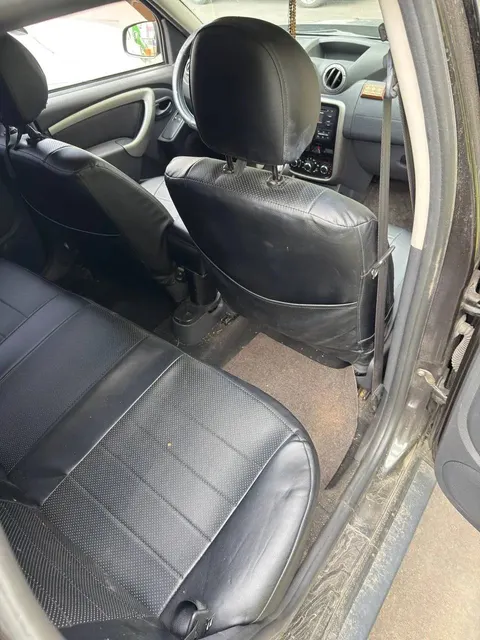 Автомобиль марки RENAULT модель Duster 2014 г.в. VINномер X7LHSRH8N50889348