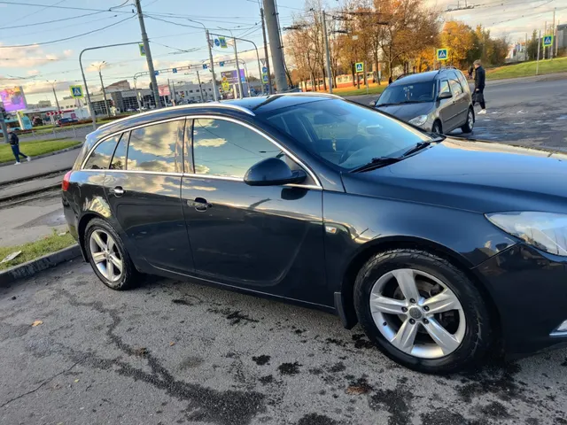 Автомобиль марки OPEL, модель: Insignia, год выпуска: 2010 г., кузов №: W0LGT8EC2A1097994 Имущество находится в залоге ПАО "Совкомбанк"
