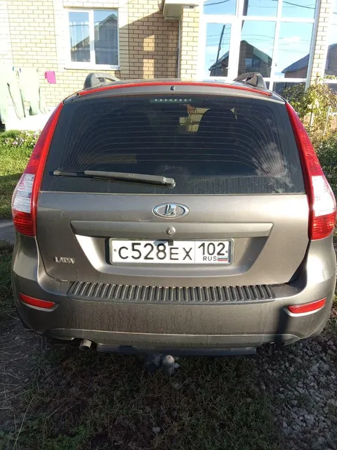 Автомобиль марки LADA модель Kalina 2015 г.в. VIN-номер XTA219210F0051148