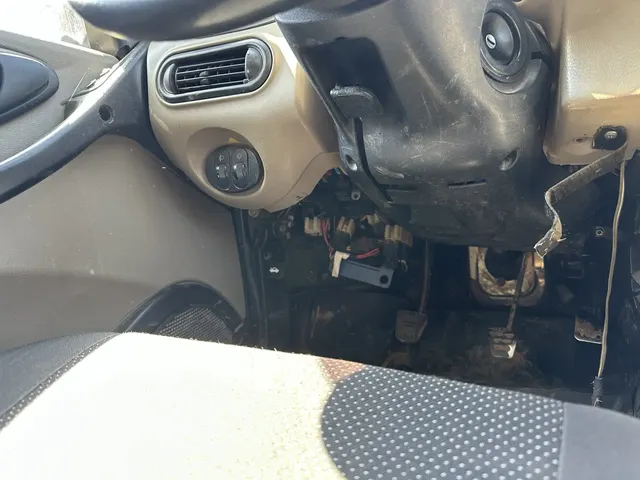Автомобиль марки CHEVROLET модель Niva 2006 г.в. VIN номер X9L21230060124520