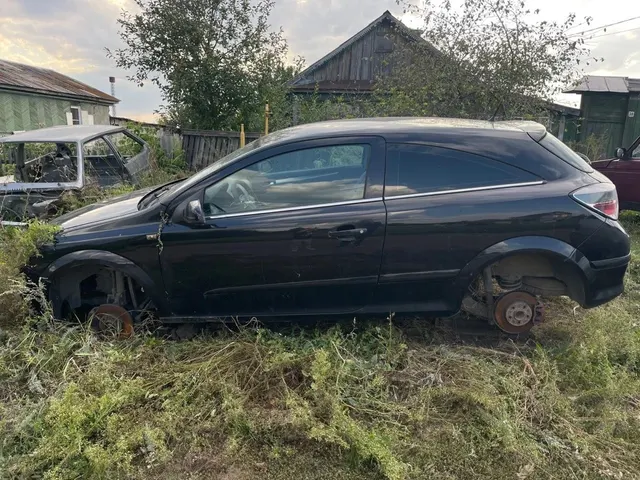 Автомобиль марки OPEL модель Astra, 2007 года выпуска, VIN W0L0AHL0885018035