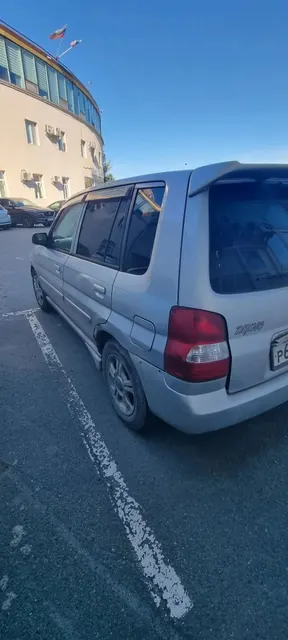 Легковой автомобиль марки: MAZDA, модели: DEMIO, год выпуска: 2001 г., кузов №: DW3W-710234
