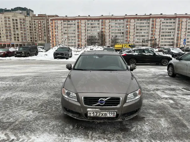 Автомобиль марки VOLVO модель S 80 2008 г.в. VIN-номер YV1AS565191094493