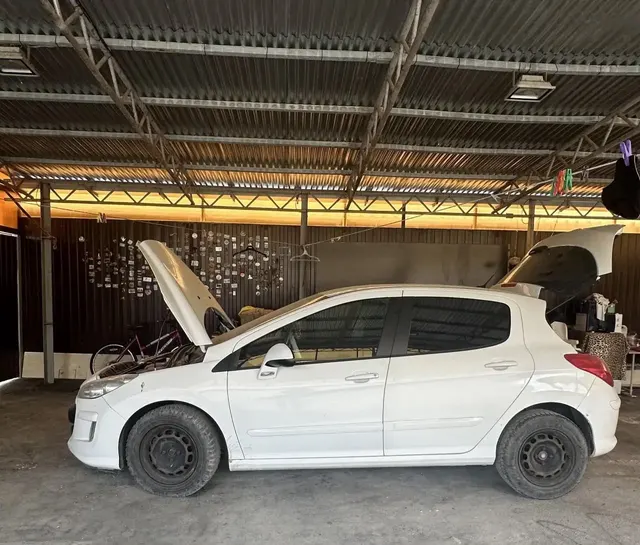 Легковой автомобиль, марки: PEUGEOT, модели: 308, год выпуска: 2009г.,идентификационный номер (VIN): VF34C5FWF9S15148