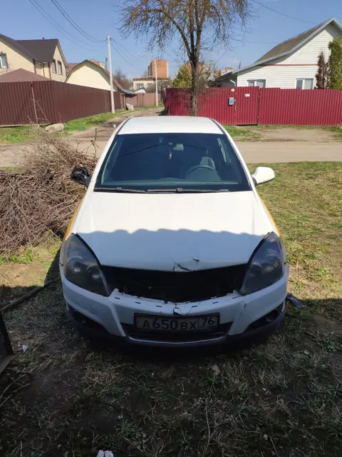 Легковой автомобиль OPEL, модель: Astra (A-H\NB), год выпуска: 2012 г., кузов №:XWF0AHL69C0014660, идентификационный номер (VIN): XWF0AHL69C0014660. Ограничение- залог ПАО «Совкомбанк».