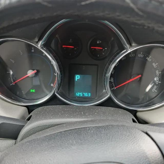 Автомобиль марки CHEVROLET модель Cruze 2012 г.в. VIN-номер XUFJA685JC3053287