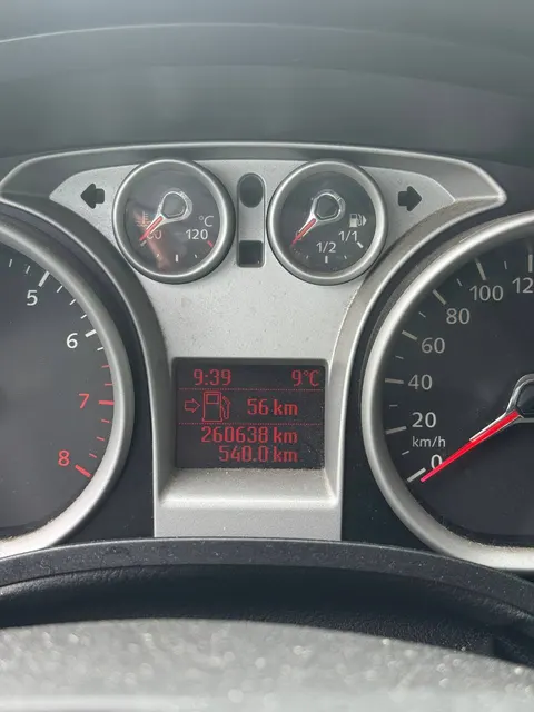 Автомобиль марки FORD Focus 2011 г.в. VIN-номер X9FPXXEEDPBK56143