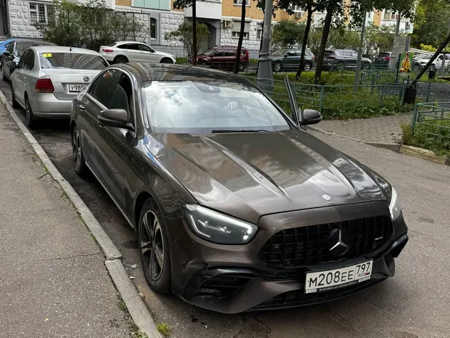 Легковой автомобиль марки: MERCEDES-BENZ модель: E200, год выпуска: 2016 г., идентификационный номер (VIN): WDD2130421A085990