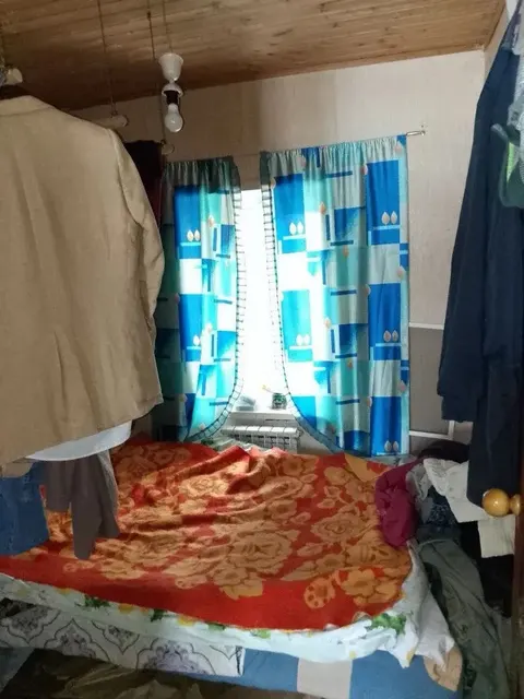 здание, общая площадь 136.1 кв.м., расположенное по адресу: 152150 Ярославская область, г.Ростов, ул.Ростовская, д.42, кадастровый номер 76:19:010101:662, земельный участок, расположенный по адресу: 152150 Ярославская область, г.Ростов, ул.Ростовская, д.42, кадастровый номер 76:19:010326:132