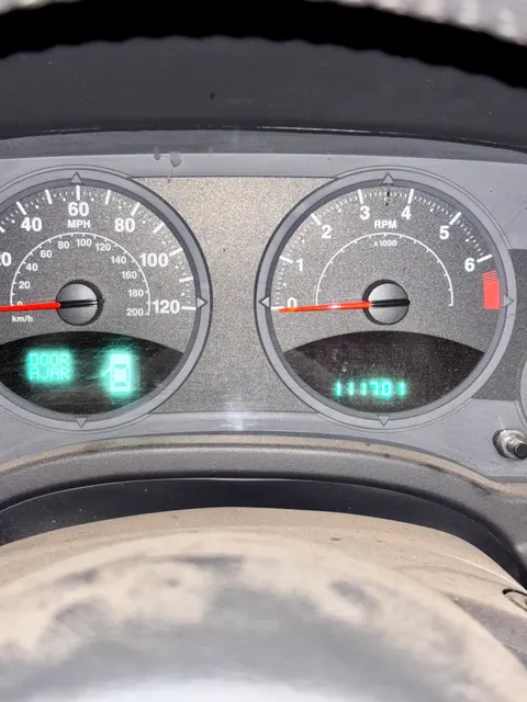 Автомобиль марки JEEP модель Compass 2013 г.в. VIN-номер 1C4NJCEB8DD205627
