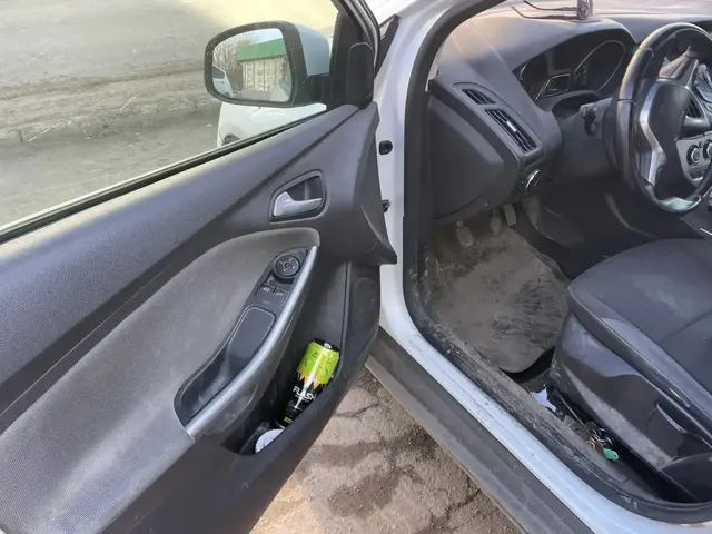 Автомобиль марки FORD модель Focus 2014 г.в. VIN-номер X9FLXXEEBLEM74564. Предмет залога ПАО «Совкомбанк» (ИНН: 4401116480)