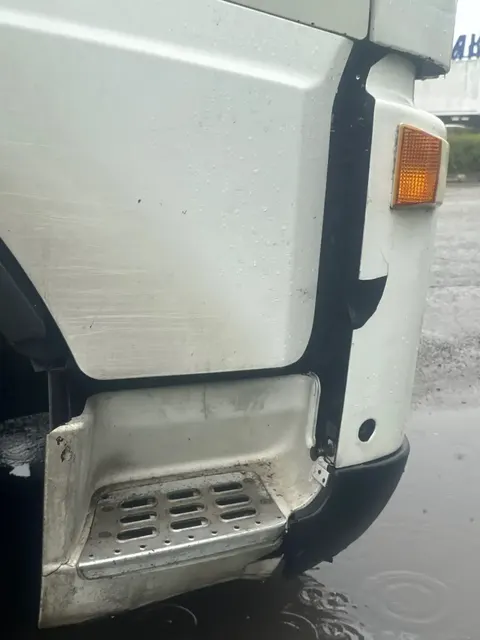 Грузовой тягач седельныймарки: VOLVO, модель: FH 12.420, год выпуска: 2005г., (VIN): YV2AN60A16B419642