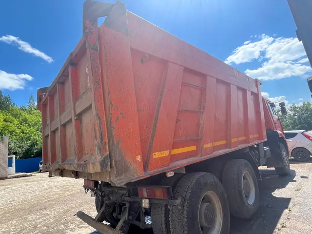 Автомобиль марки KAMAZ модель 6520 2013 г.в. VIN-номер X1F652000D0000037