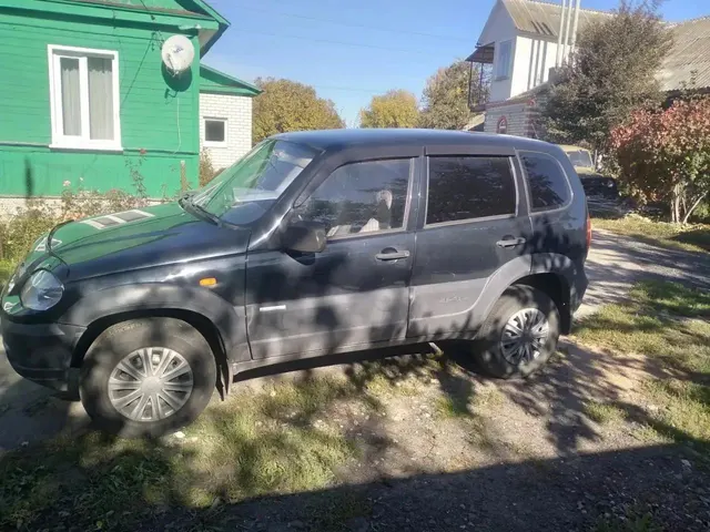 Автомобиль марки CHEVROLET модель Niva 2010 года выпуска VIN Х9L212300A0297707