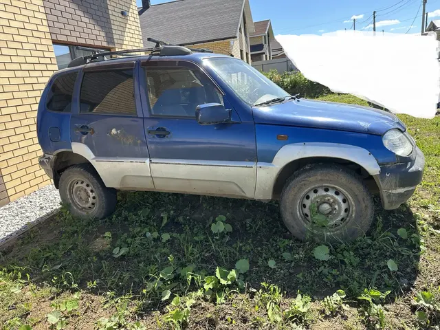 Автомобиль марки CHEVROLET модель Niva 2006 г.в. VIN номер X9L21230060124520