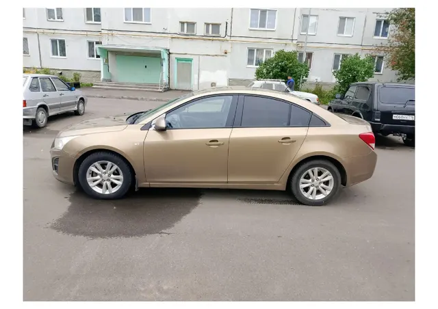 Автомобиль марки CHEVROLET модель KL1J CRUZE 2013 г.в. VINномер XUFJF696JD3055024.