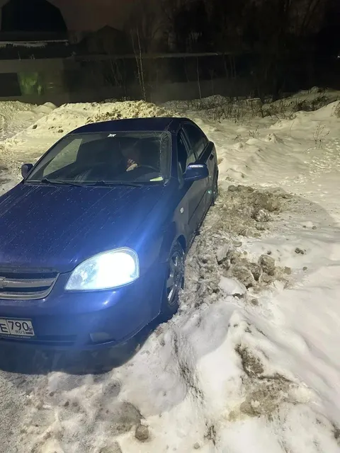 Автомобиль марки ШЕВРОЛЕ модель КЛАН (J200 2011 г.в. VIN-номер XUUNF196JBC002825