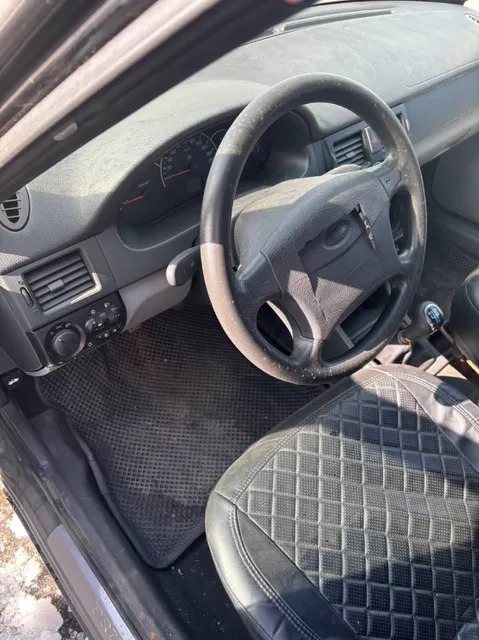 Автомобиль марки ВАЗ модель 21703 2011 г.в. VIN-номер XTA217030B0284183