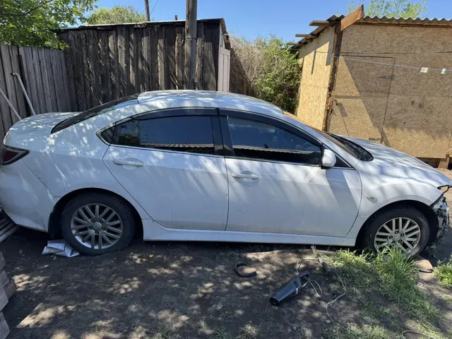 Автомобиль марки MAZDA модель 6, 2010 г.в. VIN-номер JMZGH12F701443510