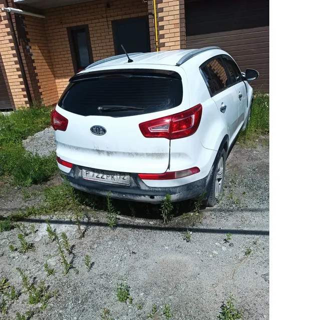Автомобиль марки KIA модель SLS 2011 г.в. VIN-номер XWEPC811BC0008566