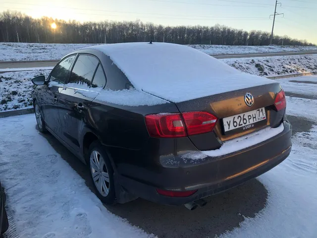 Автомобиль марки VOLKSWAGEN, модель Jetta, 2011 г.в., VIN-номер WVWZZZ16ZBM111850