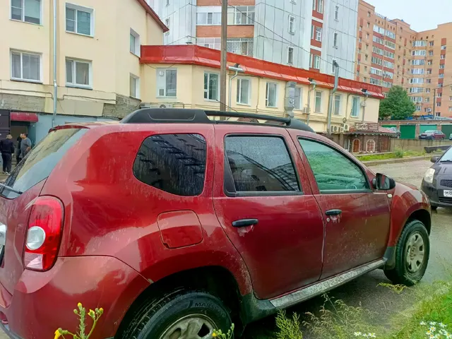 Автомобиль марки RENAULT модель Duster 2013 г.в. VIN-номер X7LHSRH8549065860