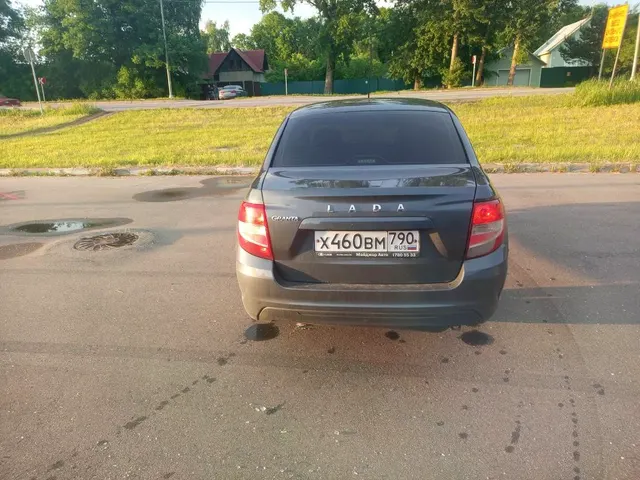Легковой автомобиль марки: LADA, модели: Granta, год выпуска: 2020 г., идентификационный номер (VIN): XTA219010M0727053