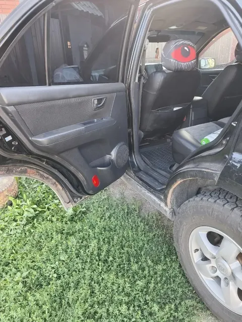 Автомобиль марки KIA модель SORENTO 2008 г.в. VIN-номер XWKJC524880007190