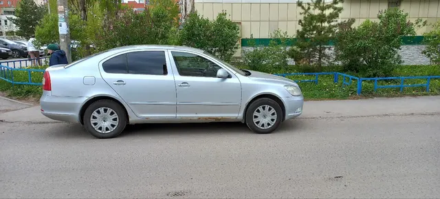 Автомобиль марки SKODA модель Octavia 2012 г.в. VIN-номер XW8CA41Z9DK242198