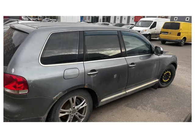 Автомобиль марки VOLKSWAGEN TOUAREG 2005 г.в., VIN WVGZZZ7LZ6D018897